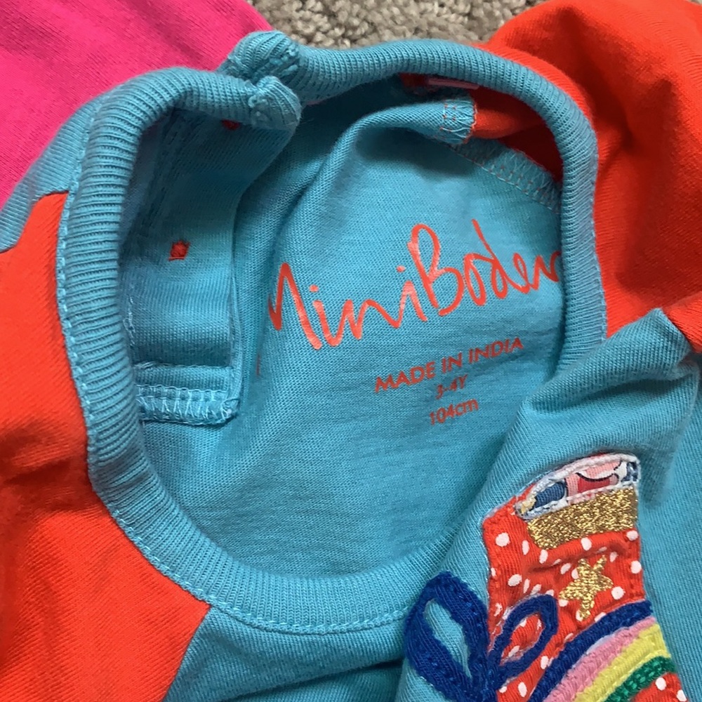 5 mini Boden long sleeve and 2 leggings - Picture 4 of 7